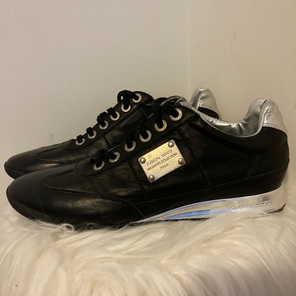 ๐ VINTAGE ITALIAN LEATHER SNEAKS ๐ - Picture 2 of 16